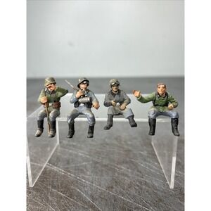 Tamiya Valor 21st Century 1/35 WWII Sitting Soldier Figures Built Painted Lot